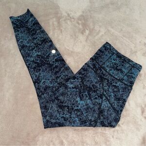Lululemon leggings with pockets multicolor size 8